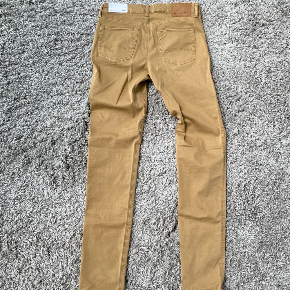 Mens American Eagle slim fit khakis 30/36